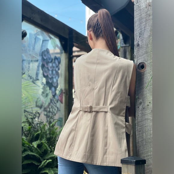 Karia Oversized Waistcoat (Season Sales❣️) - Picture 3 of 3